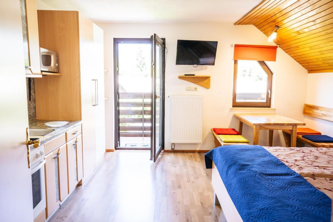 Apartmaji Alpski Cvet - Hisa Gorenc Bohinj Exteriör bild